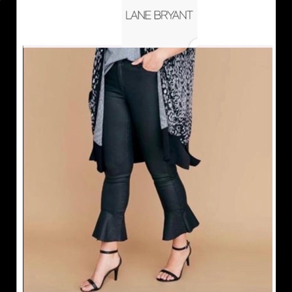 NWT Lane Bryant plus size 24 ruffle hem black jean - Picture 1 of 9